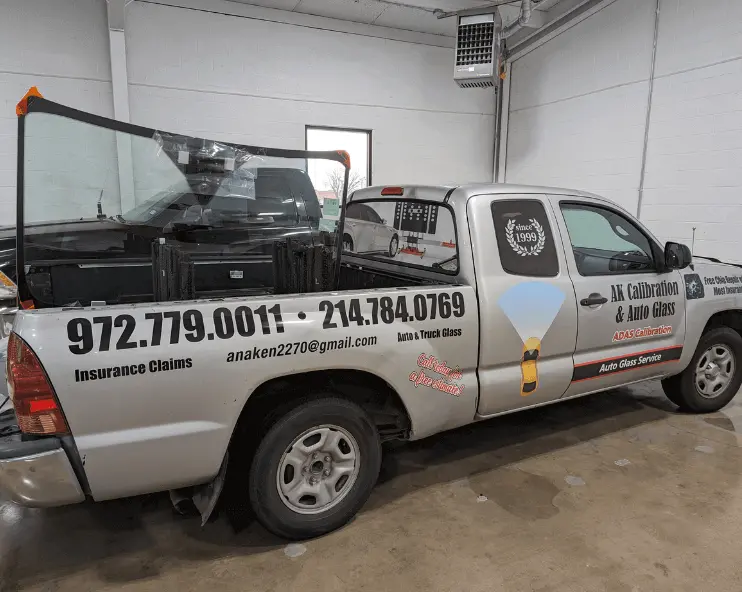 AK Calibration & Auto Glass is a mobile windshield replacement company in Addison, TX.